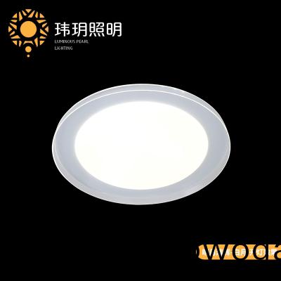 現代傢居(ju)吸(xi)頂(ding)燈(deng)